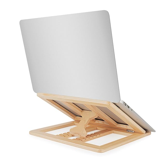 Skoioje wooden laptop stand